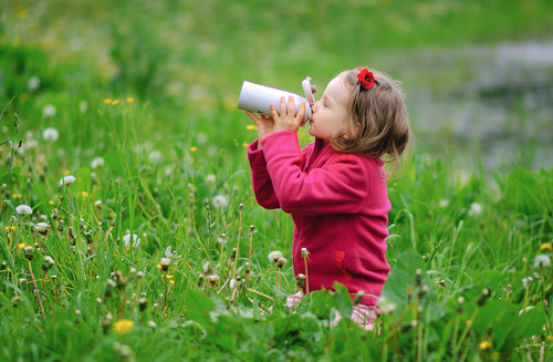 How to Reduce Your Child’s Plastic Use in 10 Easy Ways