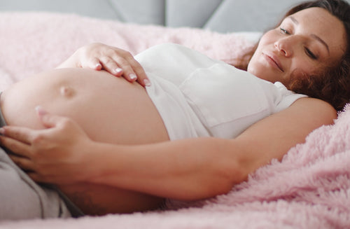 Pregnancy Bloating: What’s Normal—and What Helps