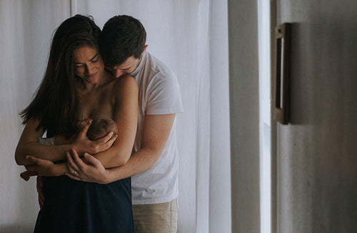 Breastmilk vs Formula: How to Decide What's Right for You