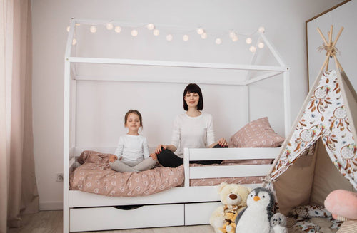 7 Ways to Teach Kids Mindfulness