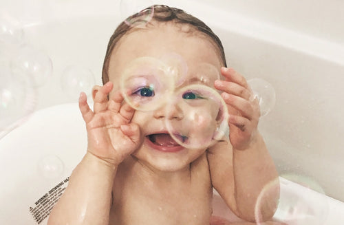 20 Creative Ways to Make Bathtime More Fun